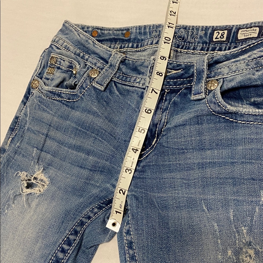Miss Me Signature Bootcut Distress MediumWash  Mid Rise Western Cowgirl 28 x 32” - Picture 12 of 13